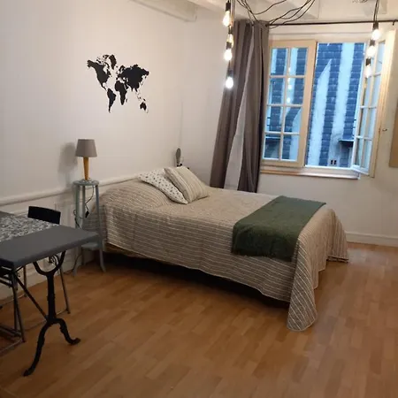 Charmant studio dans le Vieux Tours Extérieur photo